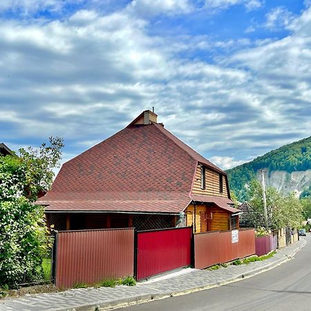 Хатинка Hotel Jaremtsje Buitenkant foto