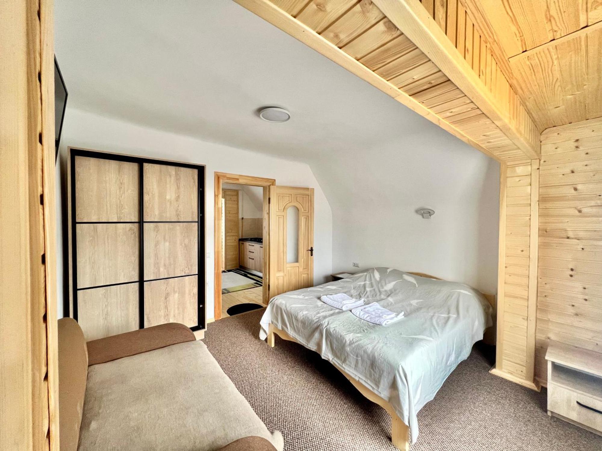 Хатинка Hotel Jaremtsje Buitenkant foto