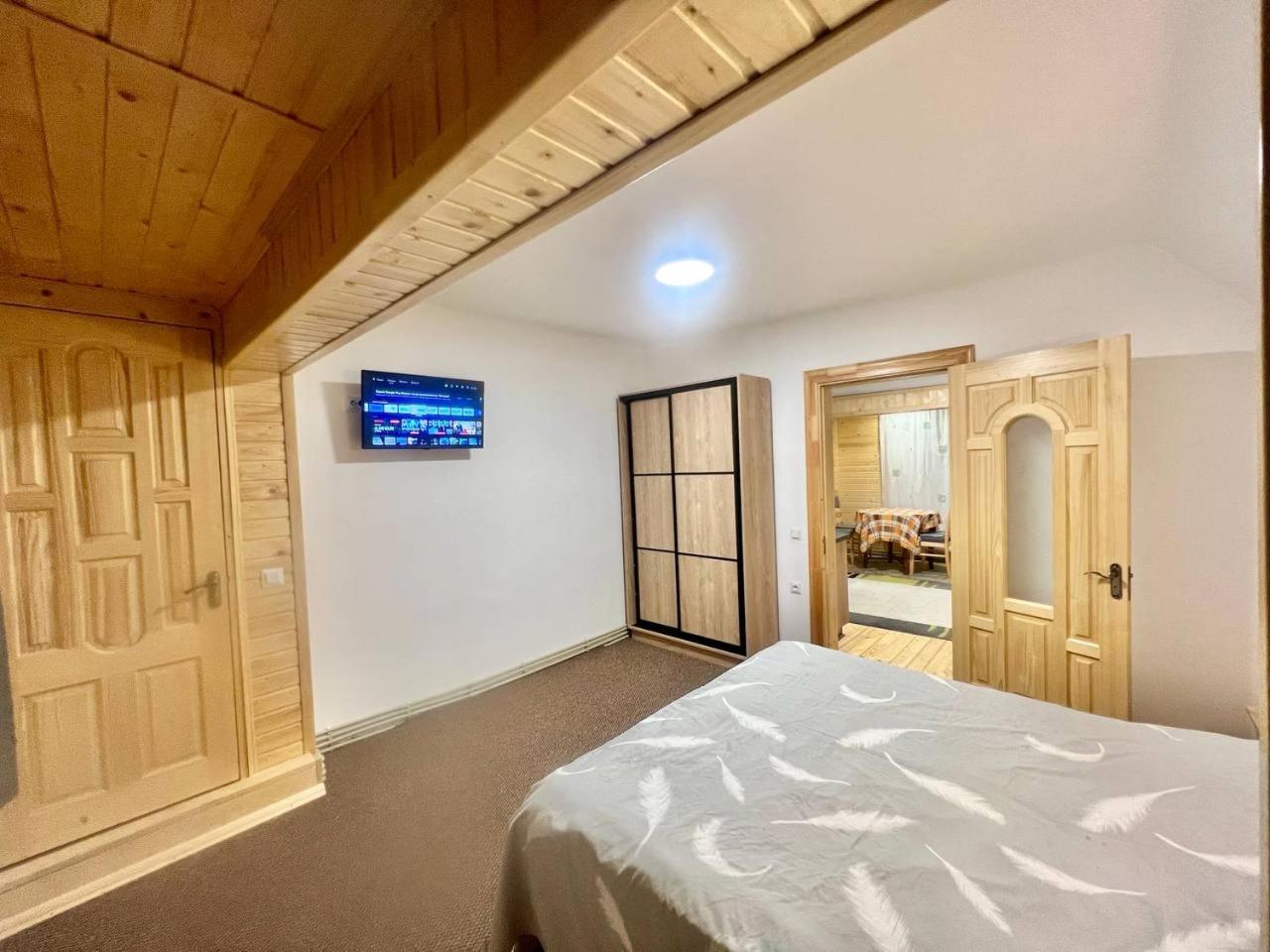 Хатинка Hotel Jaremtsje Buitenkant foto